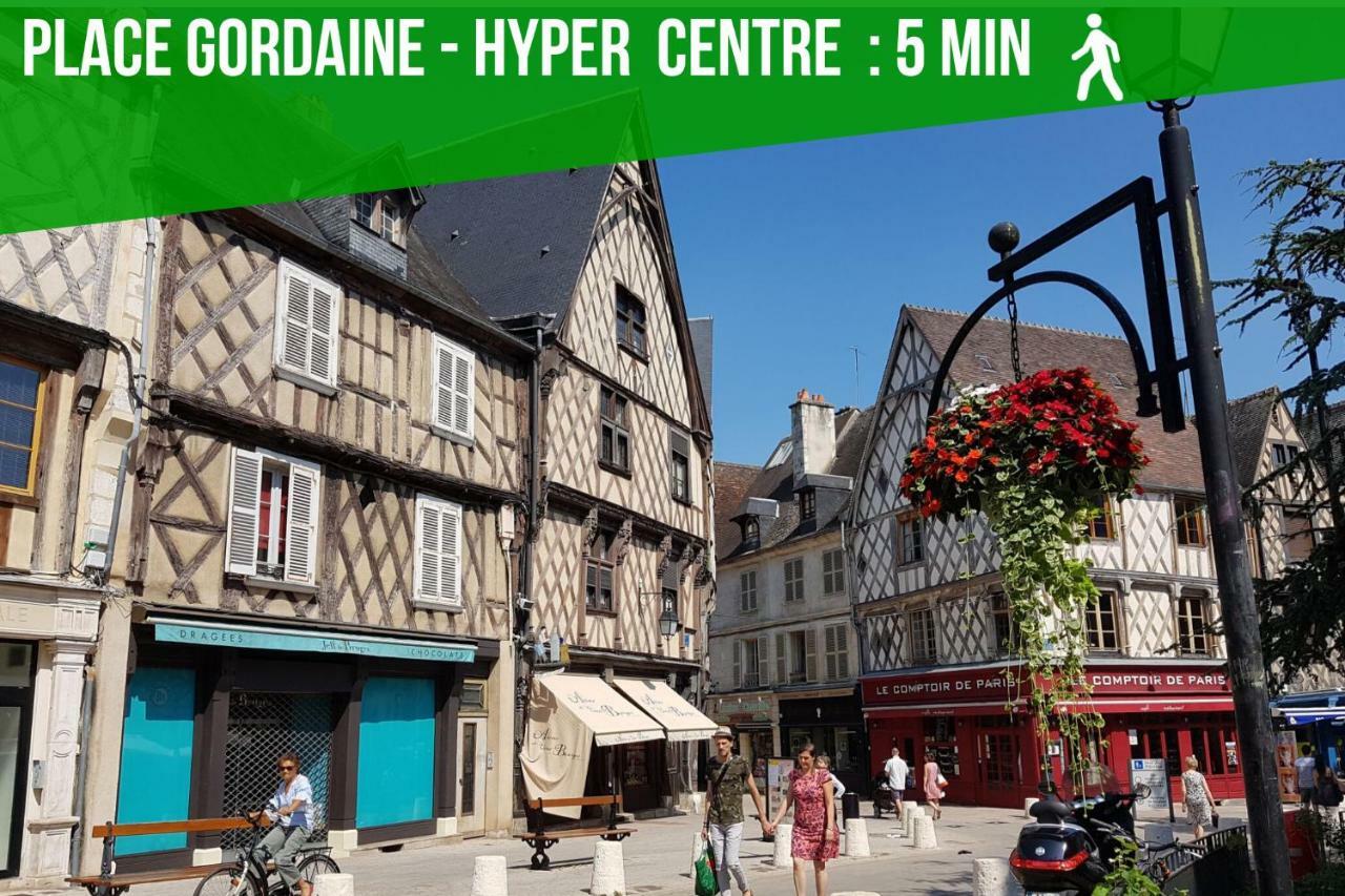 Puits De Jouvence, Au Coeur Des Commerces Bourges Eksteriør billede